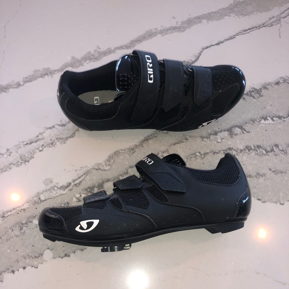 Giro spin shoes